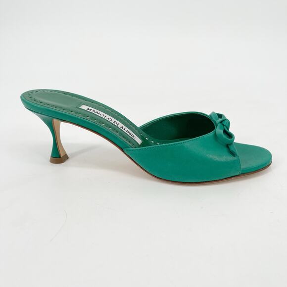 Manolo Blahnik Green Leather Pertinanu Bow Detail Kitten Heel Mules IT 36.5 - Picture 2 of 11